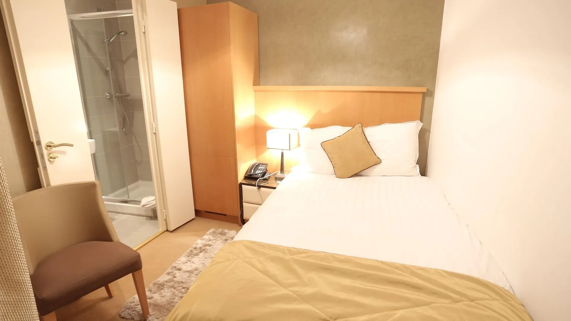 Hotel Boronali Paris