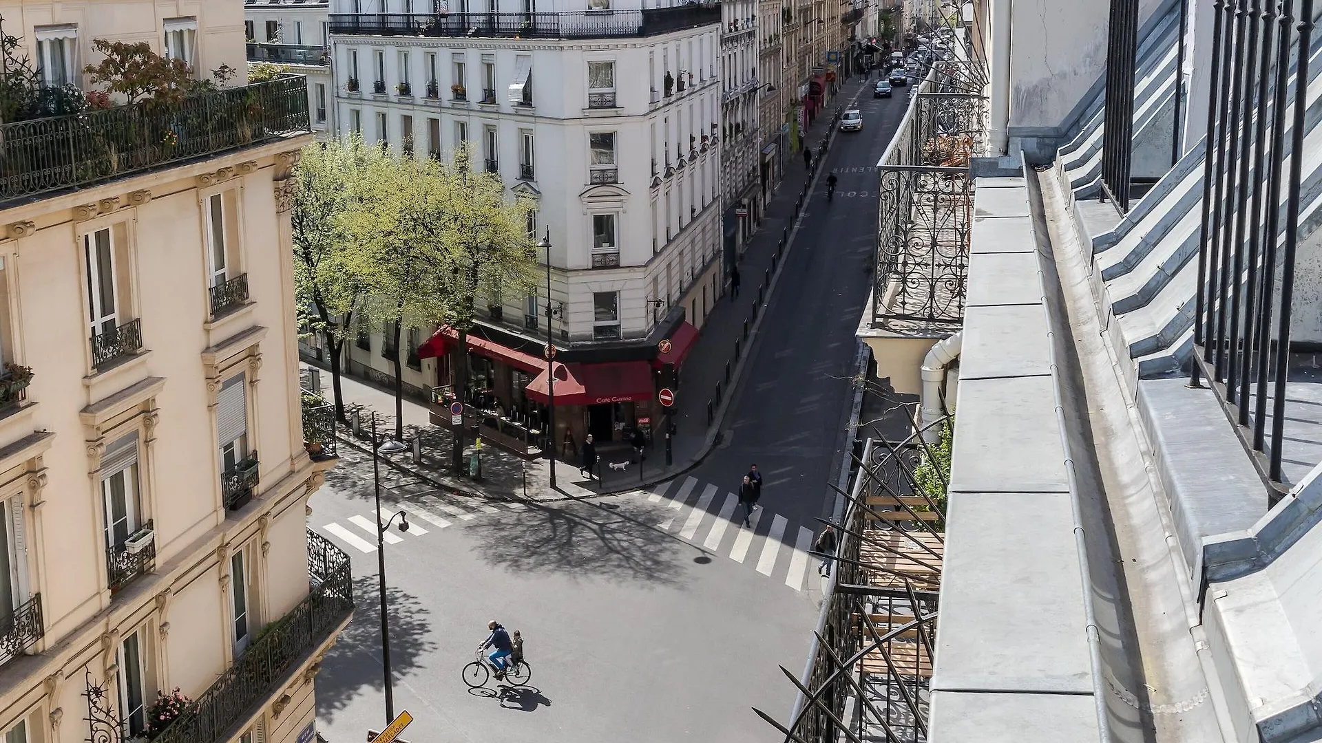Hotel Boronali Paris