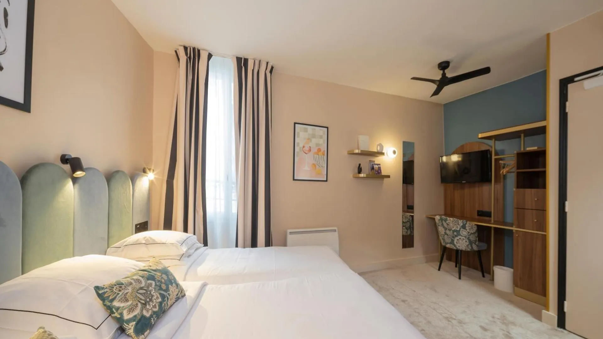 Hotel Boronali Paris