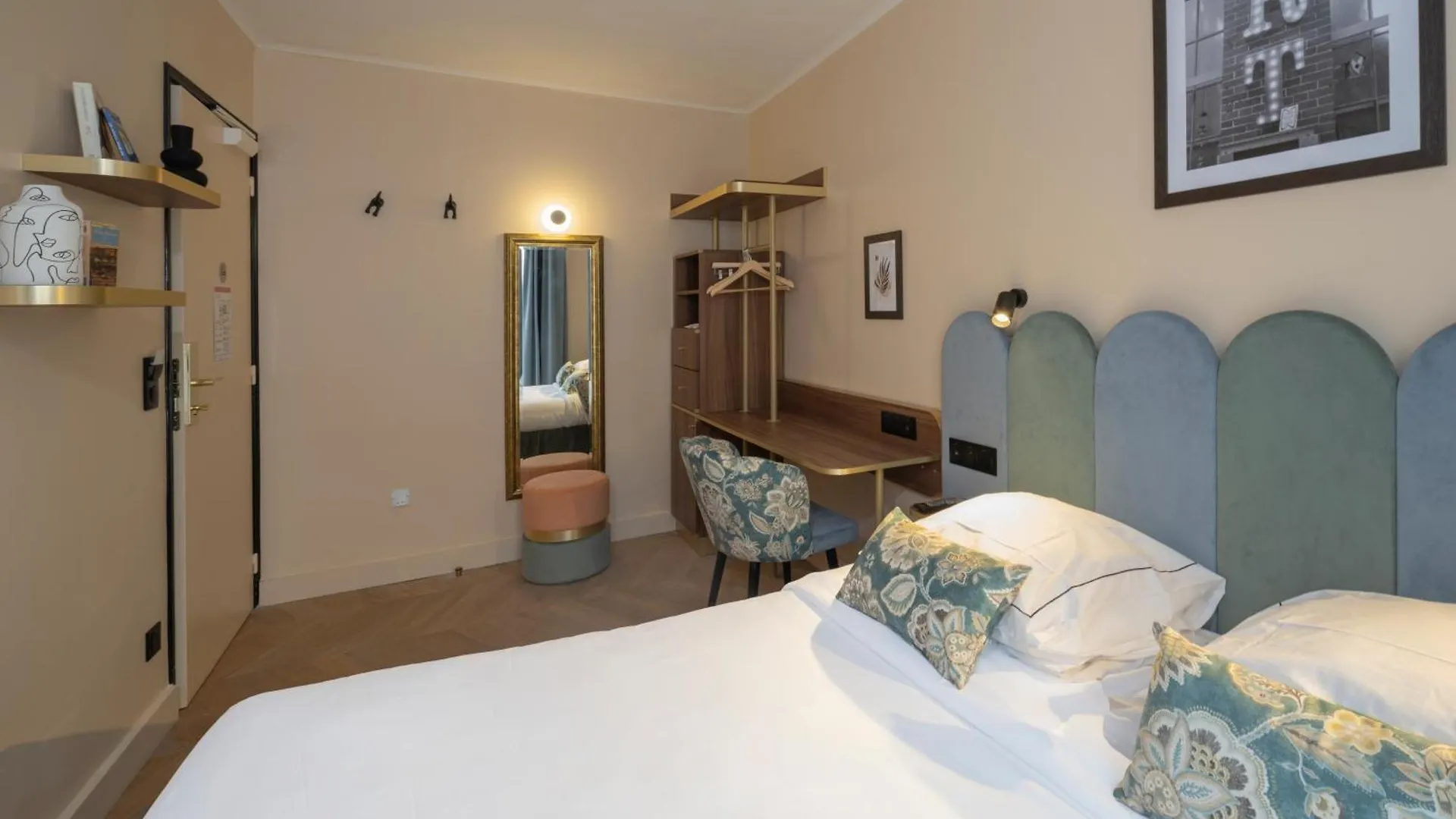 Hotel Boronali Paris
